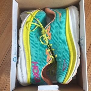 Hoka Clifton 9 Women's Running Shoes
